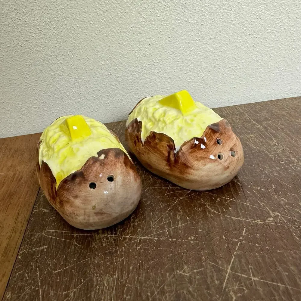 Vintage porcelain baked